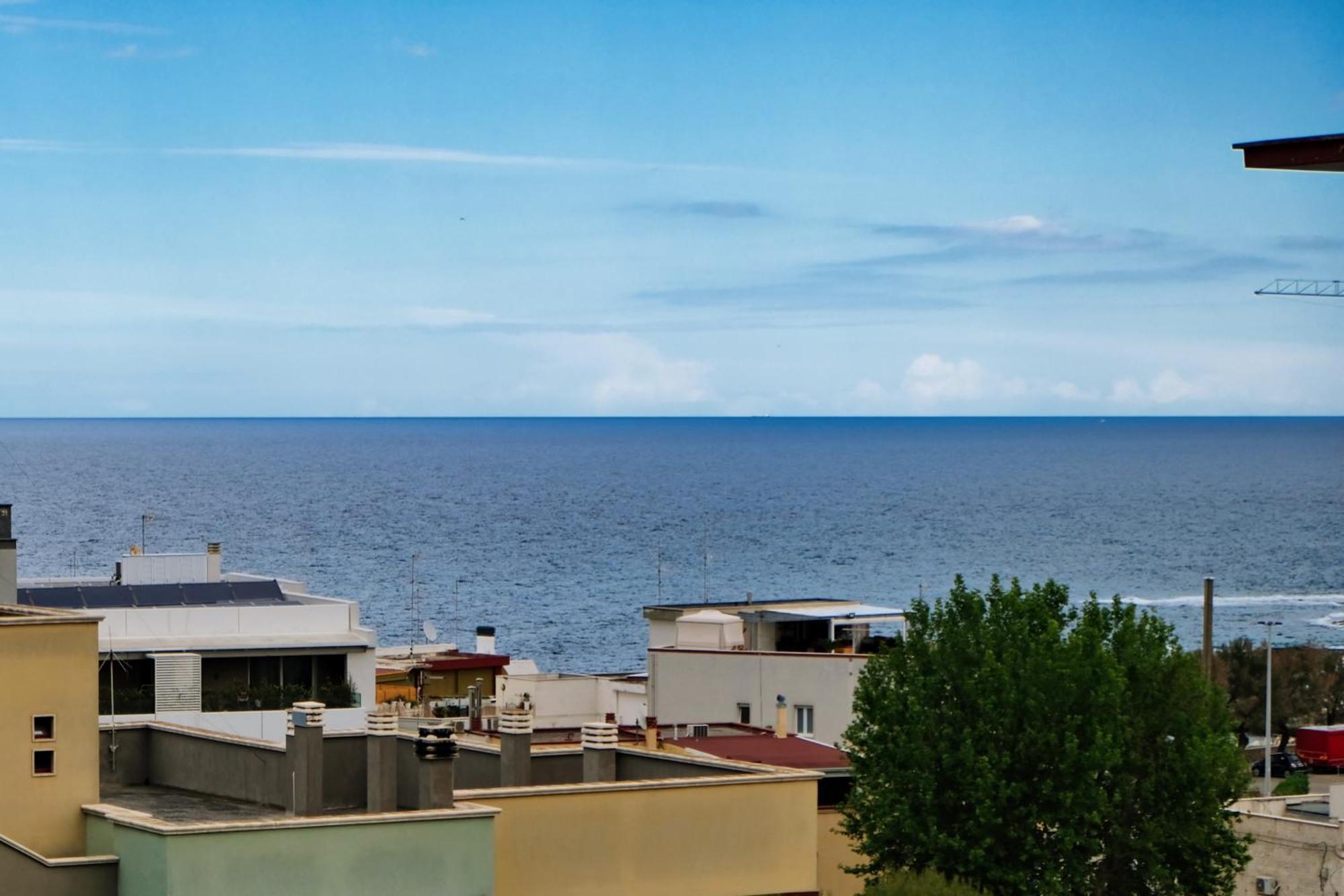 Mare Mary - Appartamento Vista Mare A Монополі Екстер'єр фото